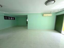 Blk 222 Pasir Ris Street 21 (Pasir Ris), HDB Executive #533762911